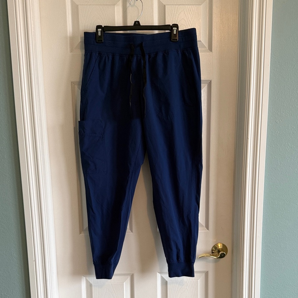 Carhartt Women's Navy Cargo Jogger Scrubs